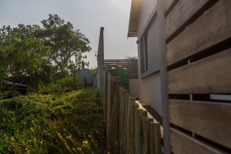 Garden Services Ballito - Landscaping | Paving | Irrigation. Eco Balance Landscapes excels at indigenous horticulture design and maintenance.