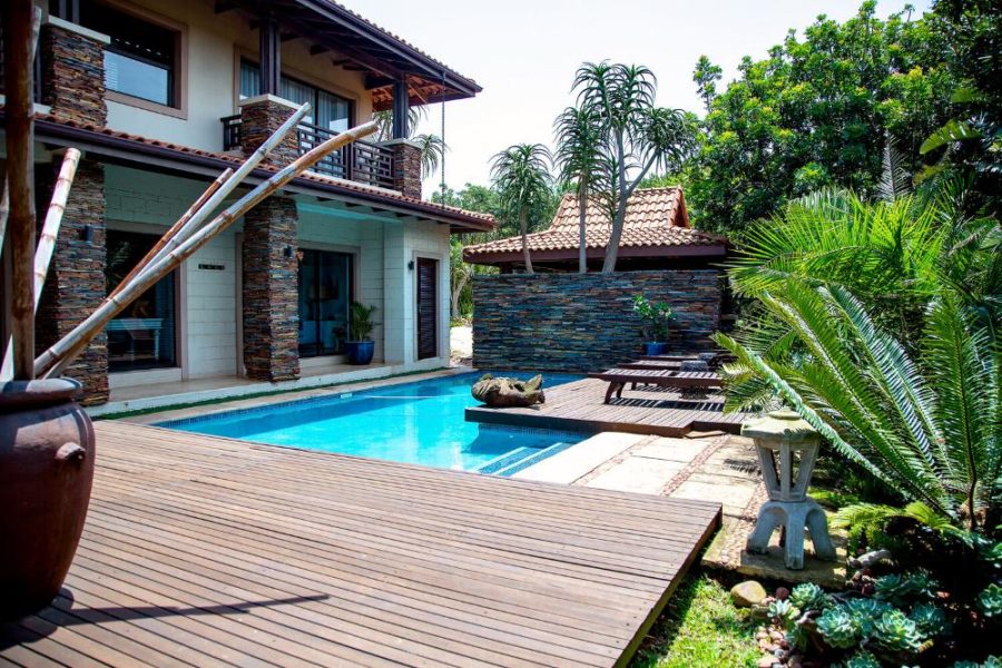 Garden Services Ballito - Landscaping | Paving | Irrigation. Eco Balance Landscapes excels at indigenous horticulture design and maintenance.