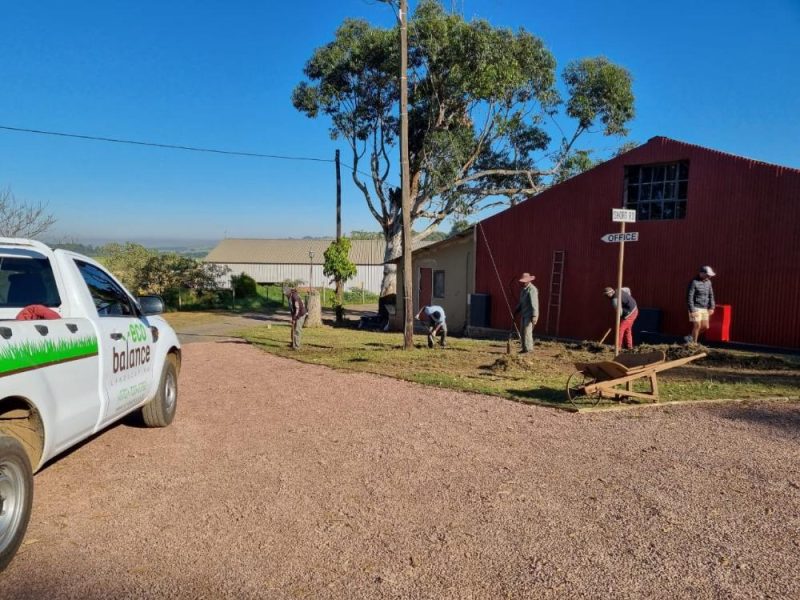 Garden Services Ballito - Landscaping | Paving | Irrigation. Eco Balance Landscapes excels at indigenous horticulture design and maintenance.