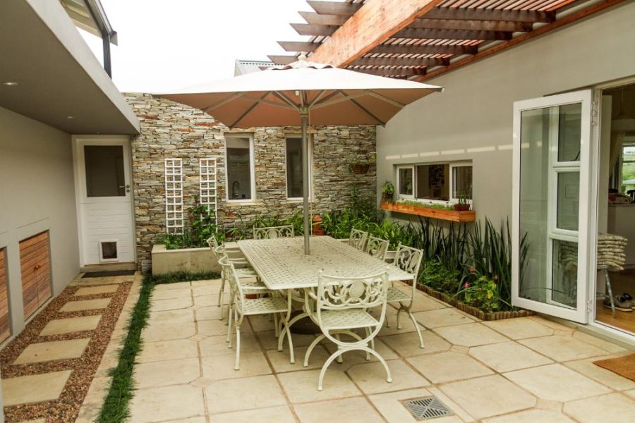 Garden Services Ballito - Landscaping | Paving | Irrigation. Eco Balance Landscapes excels at indigenous horticulture design and maintenance.